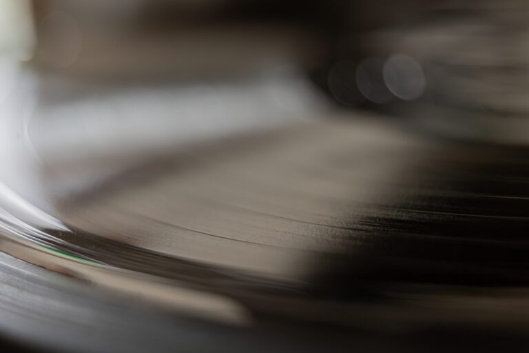 The Blueprint of Your Record: Why a Cue Sheet is Essential for Vinyl Pressing
